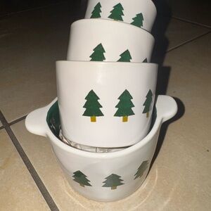 Rae Dunn Measuring Cups with Christmas Tree design